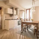 Palazzo Veneziano Direct At The Canal With Roof Terrace بيت للعطل *