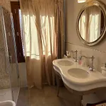 Palazzo Veneziano Direct At The Canal With Roof Terrace *